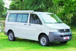 Fiamma F45S Awning & Bracket Kit For VW T5 And T6 Multivan Campervans -Equip Van Store Fiamma F45S VW T5 Wind Out Awning2 06573.1424341616