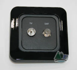 CBE TV And Satellite Socket -Equip Van Store IMG 8508 25331.1625498845