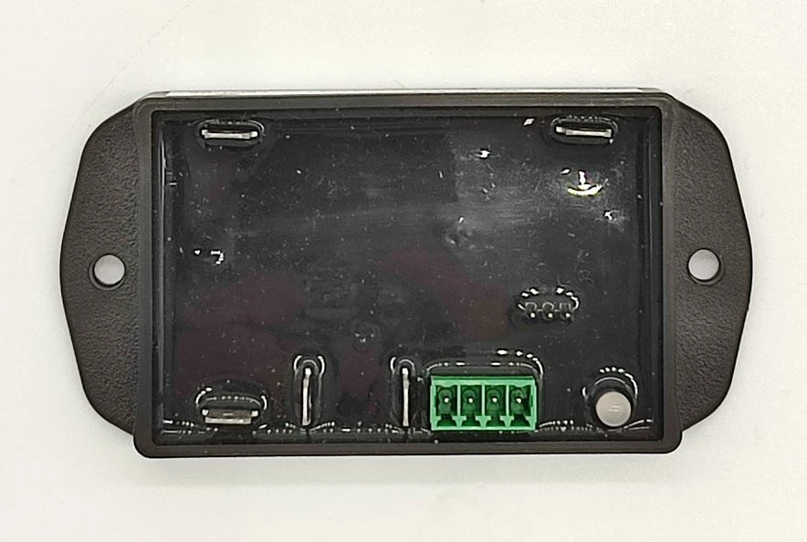 Adventurer Campervan & Motorhome Battery Trickle Charger 6 Adventurer Campervan & Motorhome Battery Trickle Charger - Image 6